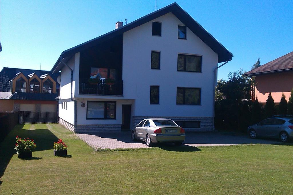 Penzion Demi Stara Lesna Bagian luar foto