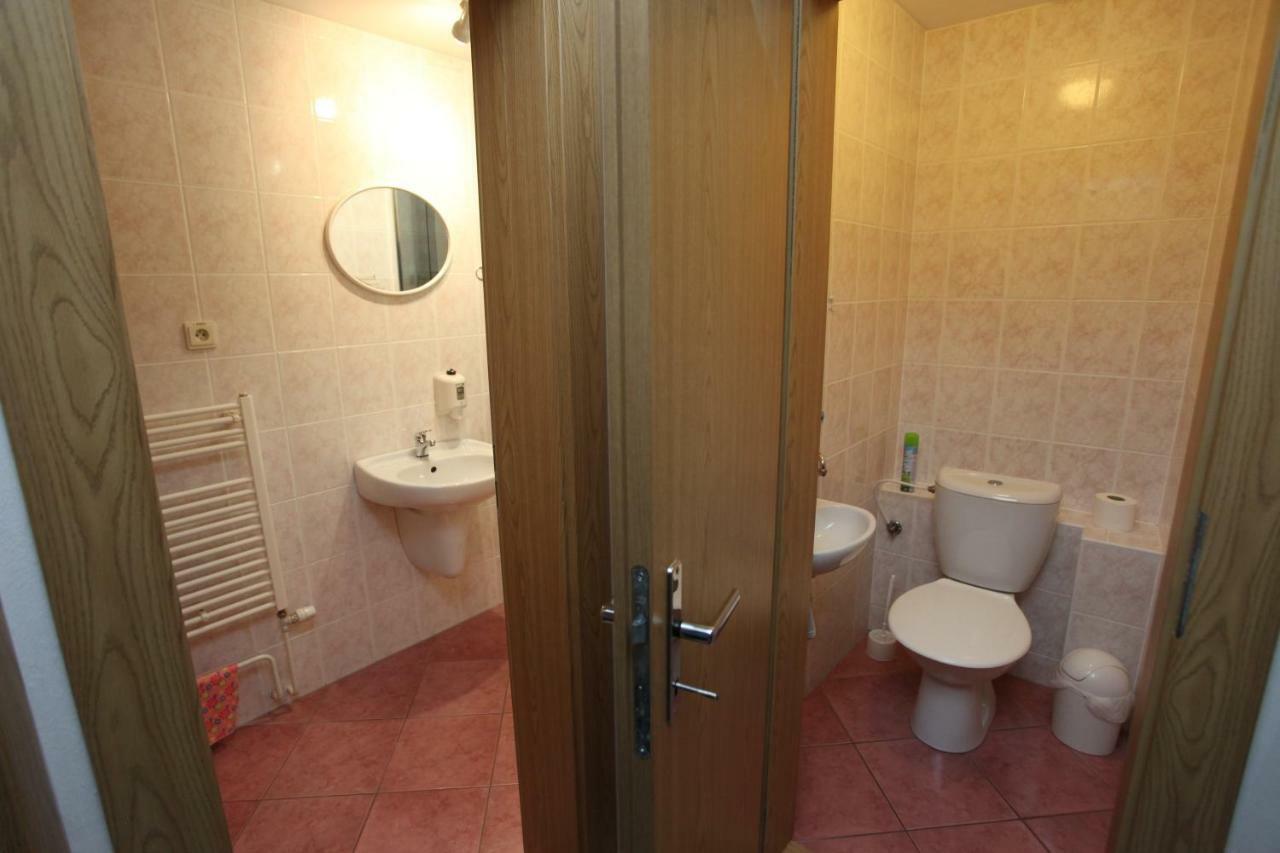 Penzion Demi Stara Lesna Bagian luar foto